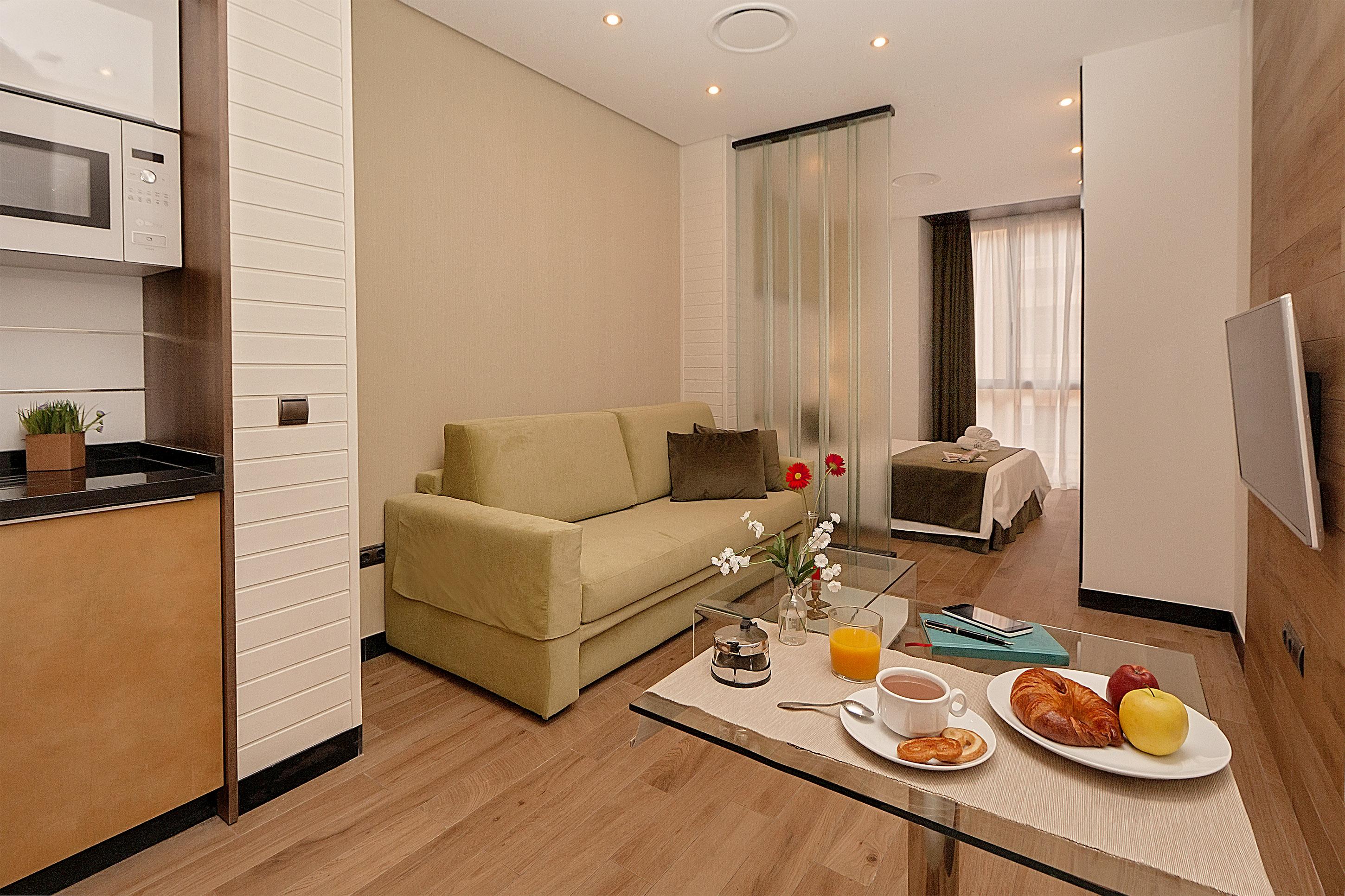 อปาร์ตาเมนโตส สวีท โอฟิเซนโตร ดีลักซ์ Apartment มาลากา ภายนอก รูปภาพ
