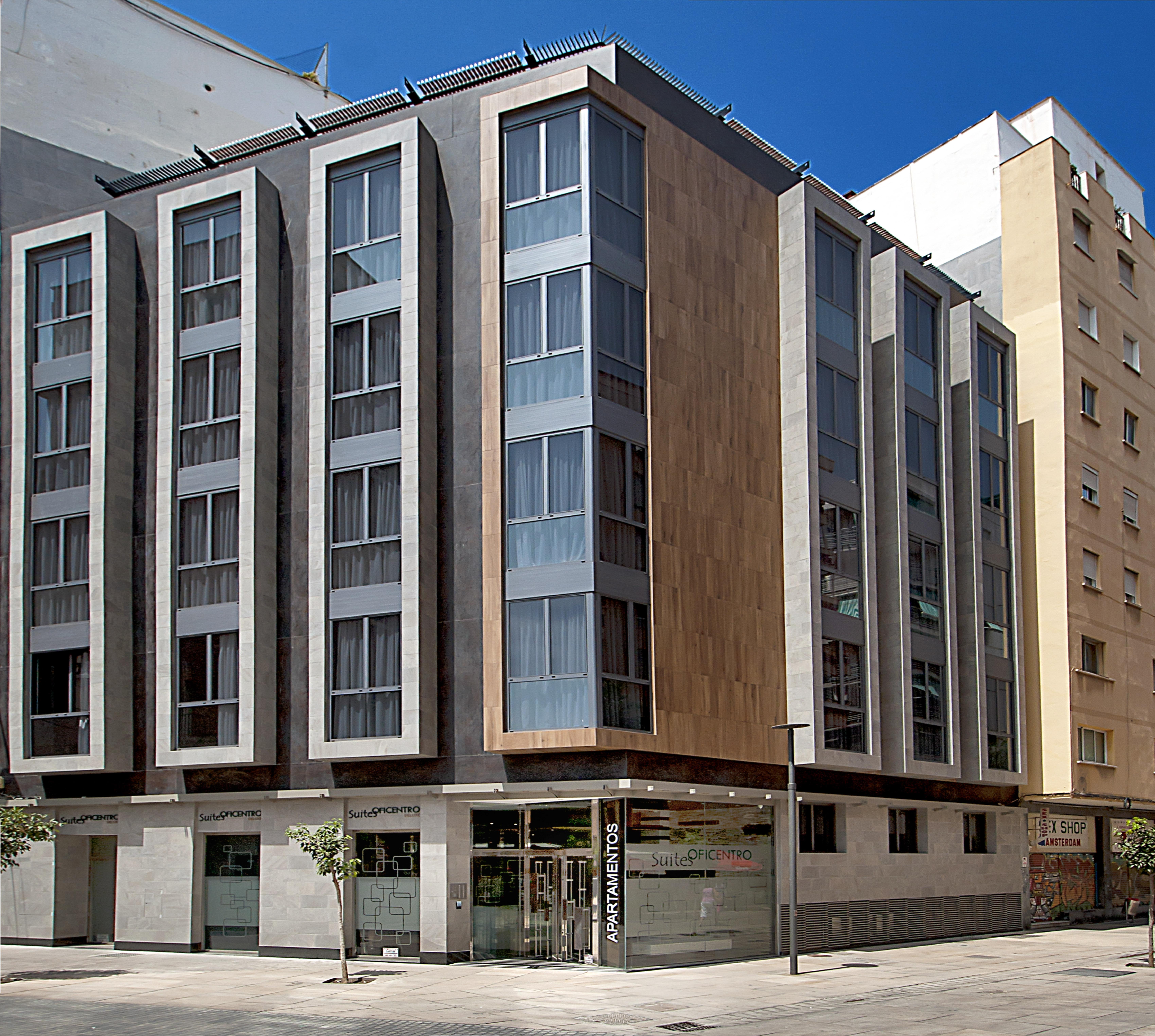อปาร์ตาเมนโตส สวีท โอฟิเซนโตร ดีลักซ์ Apartment มาลากา ภายนอก รูปภาพ